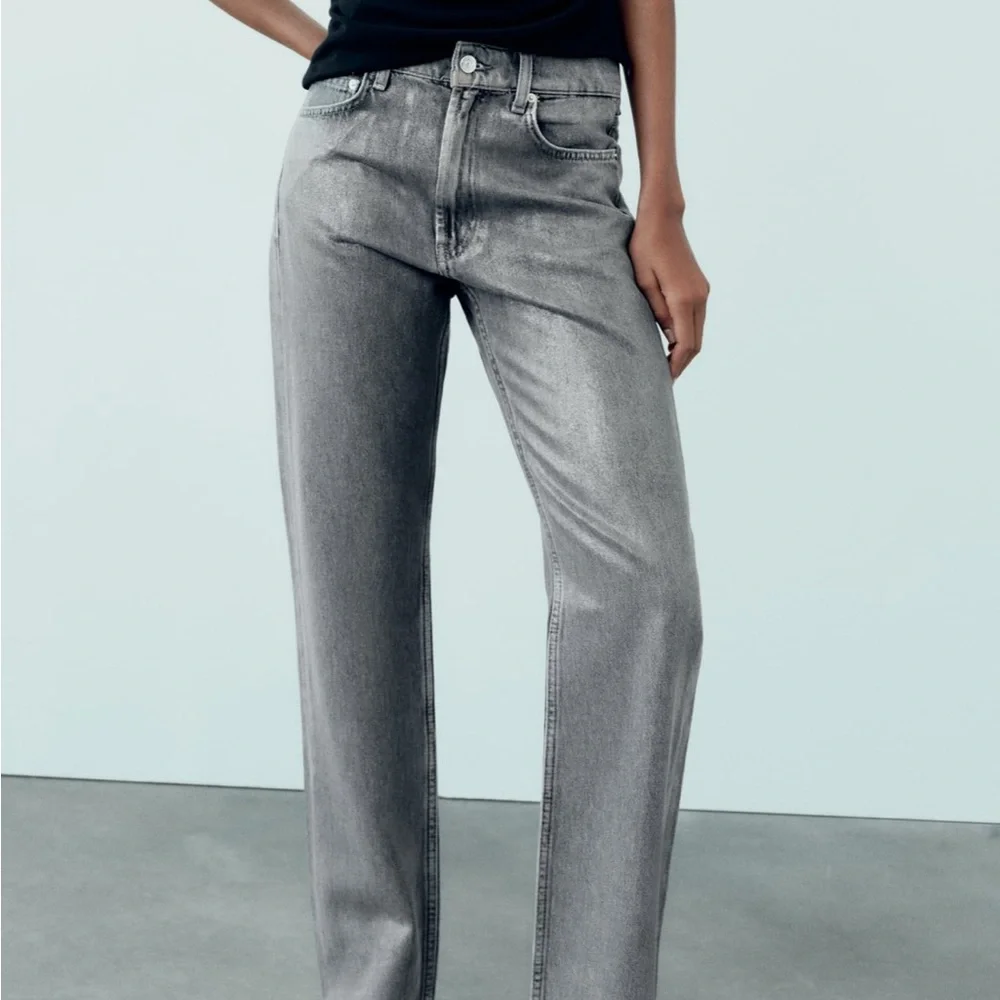 Zara Metallic Jeans - NWOT - Picture 1 of 7